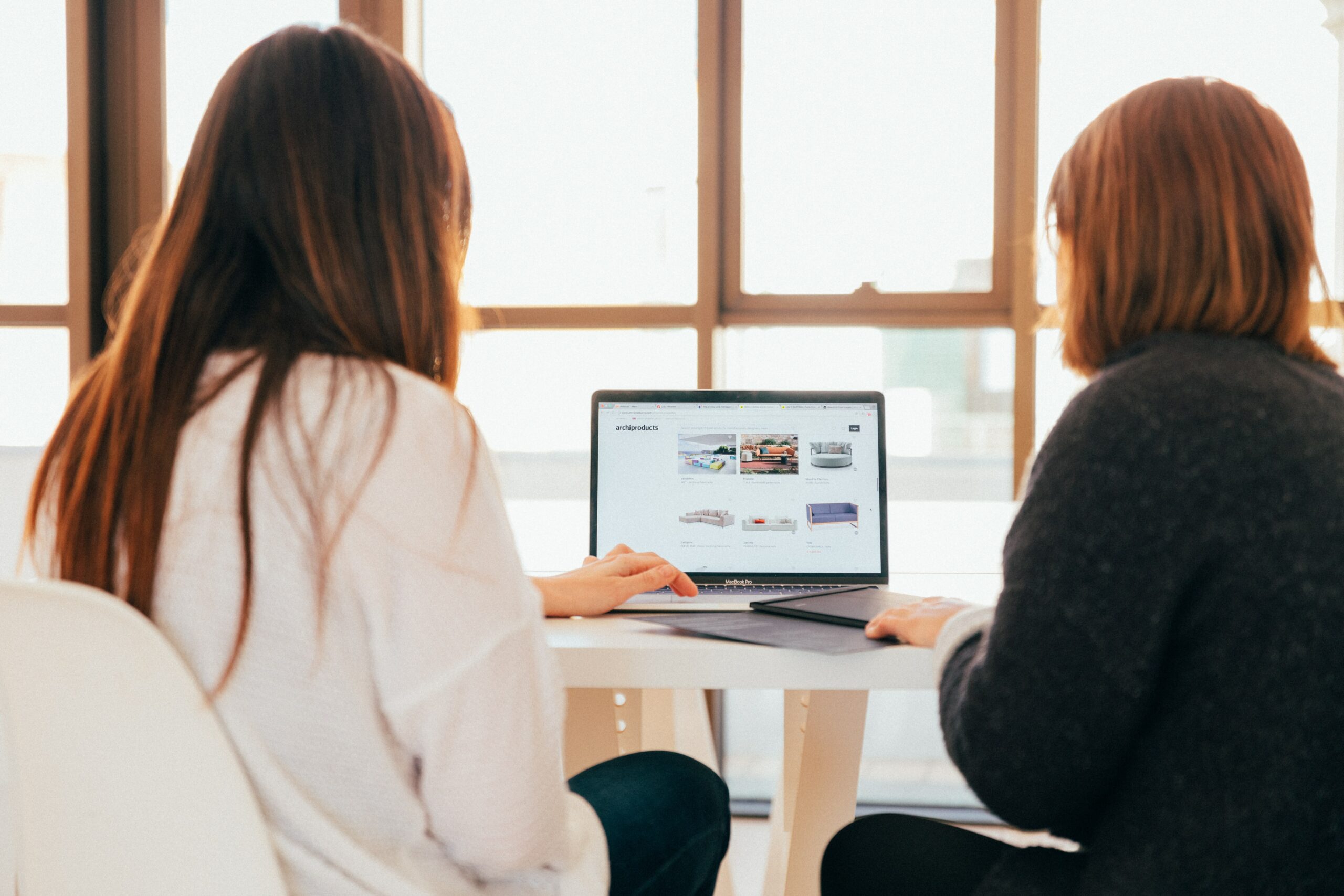 8 steps to start a successful online business
